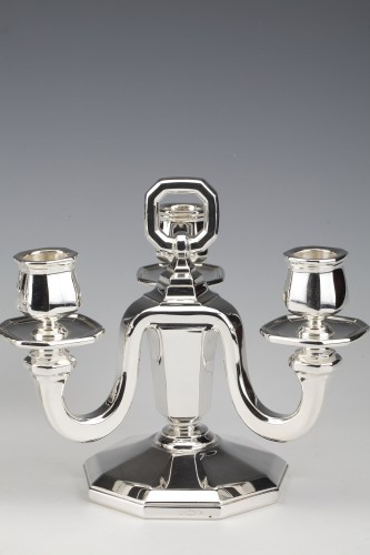 Gustave Keller - Paire de candélabres en argent massif époque 1930 - Argenterie et Orfèvrerie Style Art Déco