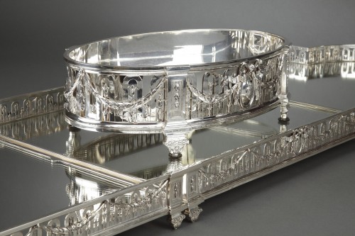 Napoléon III - Queille - Surtout of table and its planter in solid silver XIXth