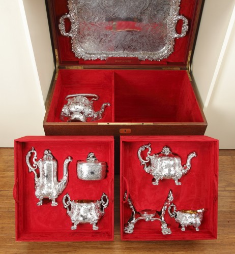 Charles Nicolas Odiot - Important tea / coffee set in sterling silver - silverware & tableware Style Napoléon III