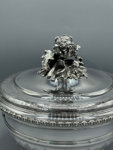 Puiforcat - Soup tureen in sterling silver Regency  19th  - Antique Silver Style Napoléon III