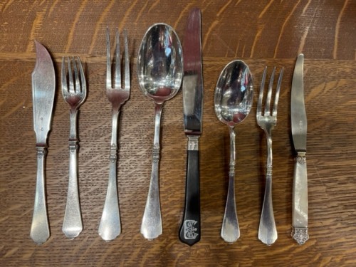 Antique Silver  - Silver cutlery set 132 pièces Cardeilhac Hallmark &quot;Minerve&quot; 19th century