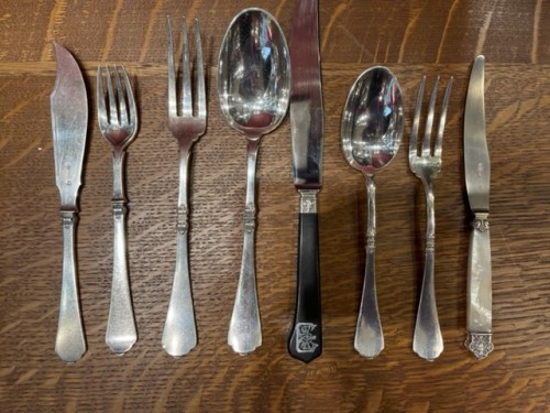 Antiquités - Silver cutlery set 132 pièces Cardeilhac Hallmark &quot;Minerve&quot; 19th century