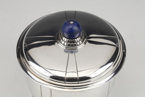 Jean Elisée Puiforcat - Covered box in silver and Lapis Lazuli Art Deco - Art Déco