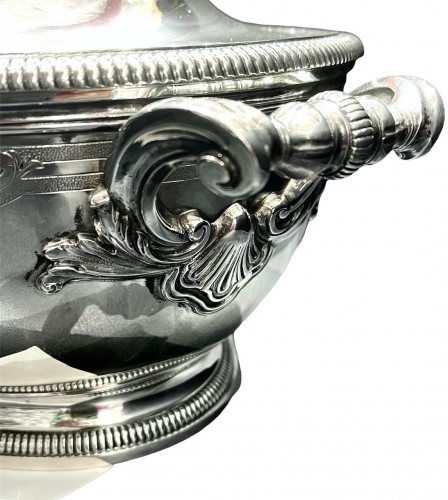Antiquités - Silversmith H. LAPPARRA - Covered soup tureen in solid silver late 19th 