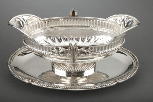 Antiquités - Gustave Odiot (1865-1894) – Solid silver sauce boat on its 19th  tray