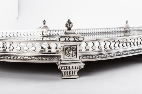 Surtout de table ceinture à galerie, en 3 parties Epoque fin XIXè - Argenterie et Orfèvrerie Style Napoléon III