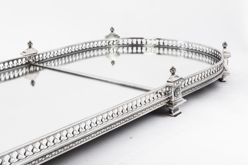Antique Silver  - Surtout de  table belt to gallery, in 3 parts Period late 19th century
