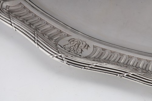 XIXe siècle - Boin Taburet - Grand Plat de présentation ovale en argent massif XIXè