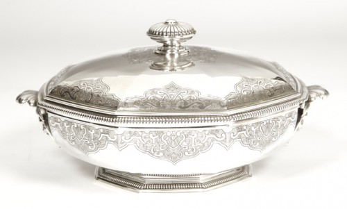 Boin Taburet - Centerpiece, Vegetable dish and its dish in sterling silver - Antique Silver Style Napoléon III