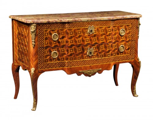 Fine Transition ormolu mounted tulipwood and marquetry Commode 