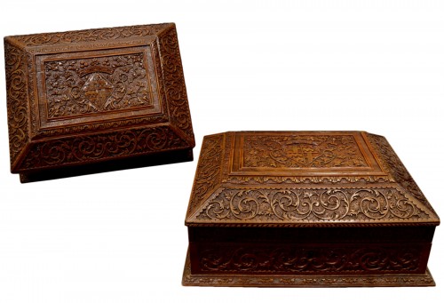 A pair of Sainte Lucie wood toilet caskets 