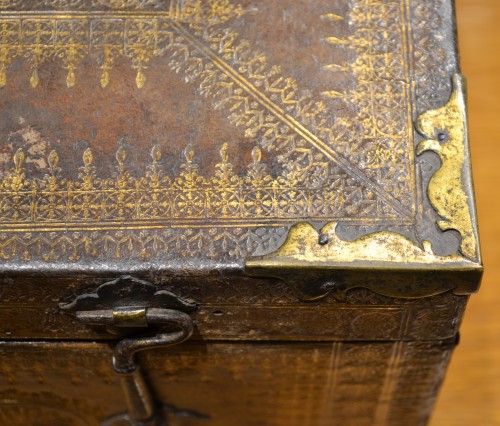 Objects of Vertu  - A Louis XIII gilt-tooled morocco leather box