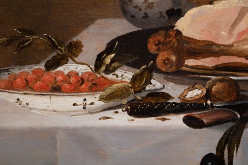 Nature morte de banquet au jambon et plat de fraise.Pieter Claesz (1596-1661) Atelier - Tableaux et dessins Style 