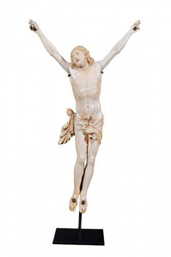Christ en ivoire – Sculpture en ronde-bosse, France XVIIe siècle