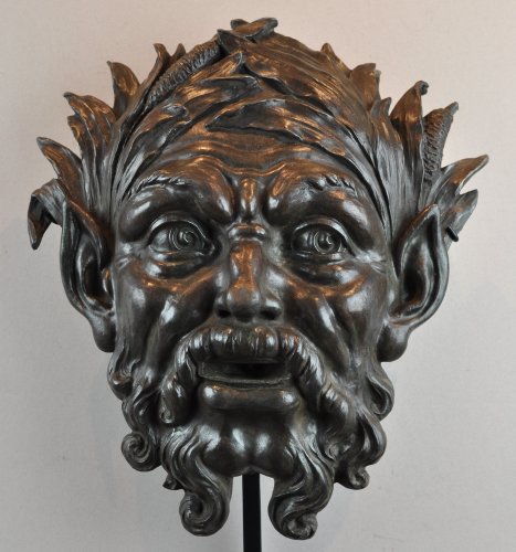 Mascaron de fontaine d’époque Louis XIV, tête de Faune