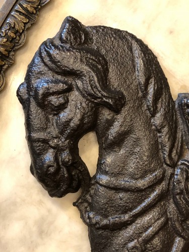 17th century sign, Cast iron horseman in a marble medallion - 