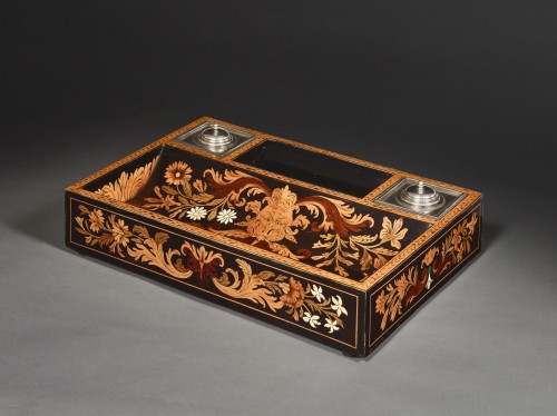 Inkstand in palisander marquetry, inlaid with maple wood flowers and tinted - Decorative Objects Style Louis XIV