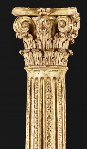 Decorative Objects  - Pair of columns decorated with angels'heads and putti