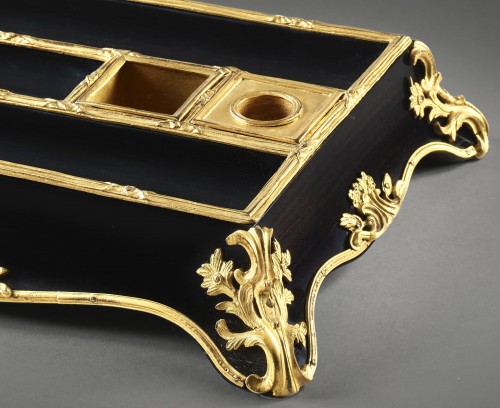 Rocaille ebony inkstand - Objects of Vertu Style Louis XV