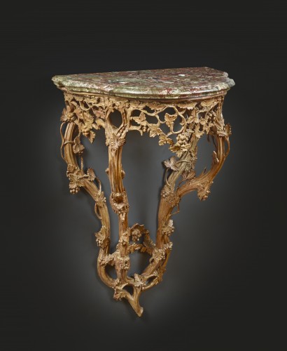 XVIIIe siècle - Console en bois naturel à motifs de pampres de vigne
