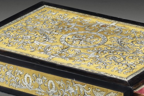 Objets de Vitrine Coffret & Nécessaire - Coffret formant nécessaire à écrire