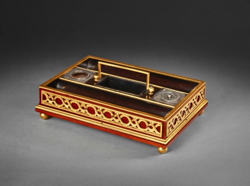 Objet de décoration Encrier - Encrier en placage d’ébène et d’acajou à frise d’entrelacs