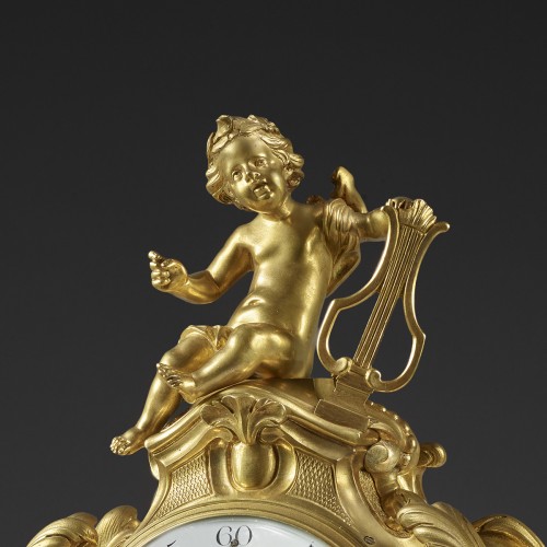 Pendule au génie de la musique - Horlogerie Style Louis XV