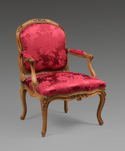 Seating  - Louis XV Fauteuil stamped Claude Sené