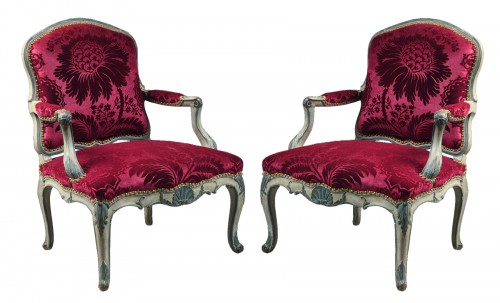 Paire de fauteuils Louis XV