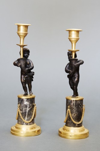 Paire de bougeoirs figure d’enfant - Luminaires Style Directoire