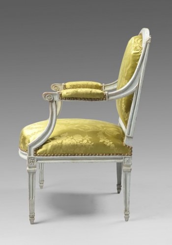 Pair of  Louis XVI fauteuil - Seating Style Louis XVI