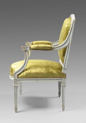 Paire de fauteuil Louis XVI - Seating Style Louis XVI