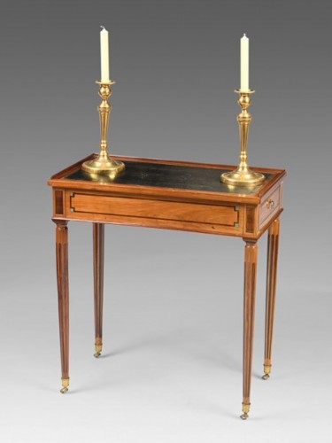 XVIIIe siècle - Table écritoire