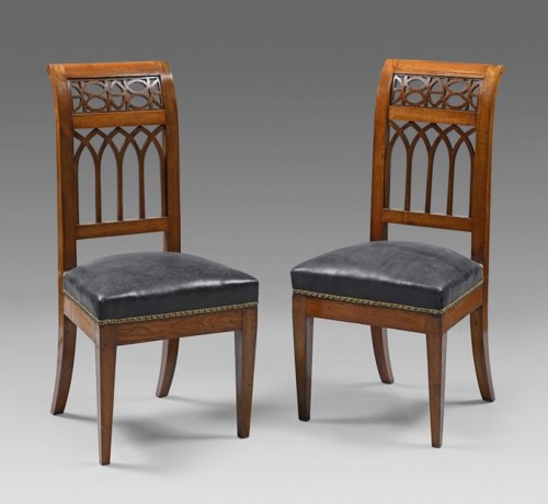 XIXe siècle - Paire de chaises néo-gothique