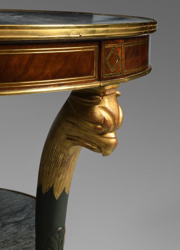 Consulat tripod pedestal table - 