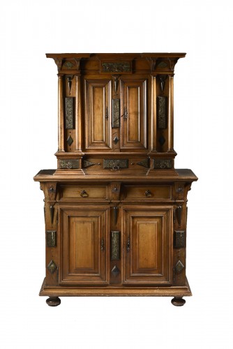 Small cabinet by l’ecole de fontainebleau incrusted with marble tablets