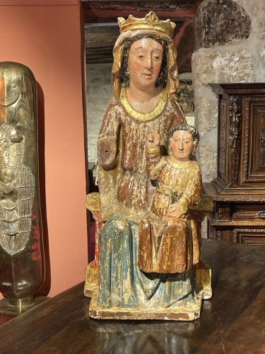Sculpture  - Important Virgin and child in majesty  « sedes sapientiae »