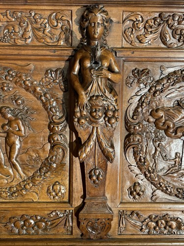 <= 16th century - Important Loire valley Renaissance chest dedicated to Adam and Ève