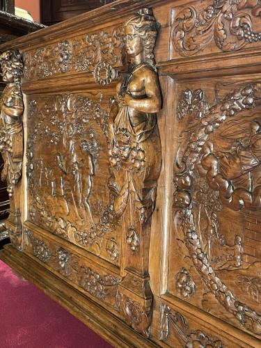 Antiquités - Important Loire valley Renaissance chest dedicated to Adam and Ève