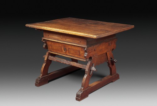 Swiss Renaissance banker table - Furniture Style Renaissance