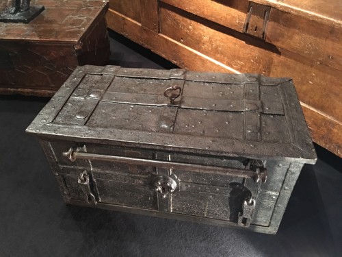 Curiosities  - German armada chest of the 17th century