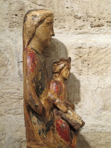 Sculpture Sculpture en Bois - Vierge à l'enfant en majesté dite "Sedes Sapientiae"