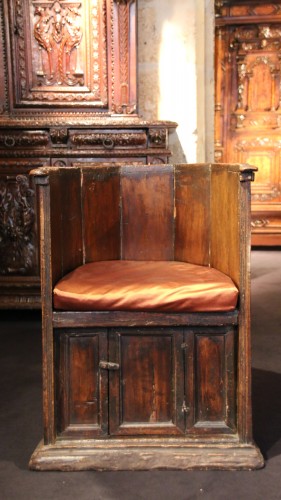 Renaissance - Rare &quot;Sedile a Pozzetto&quot; seat