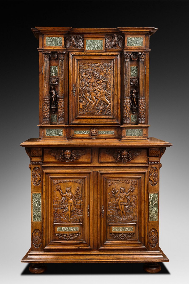 Renaissance Fontainebleau Dresser Ref 76333