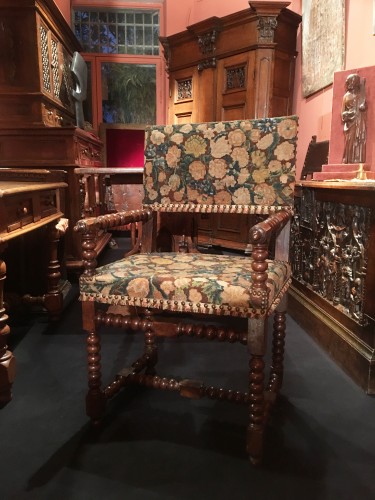 Louis XIII - Louis XIII Armchair