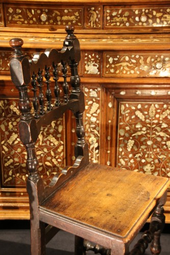 Antiquités - Italian chair of the 17th century