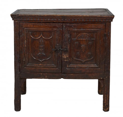 Meuble de sacristie d'époque Gothique