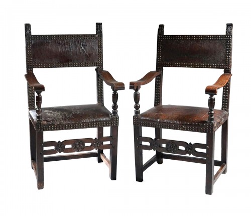 Pair of italian Renaissance armchairs