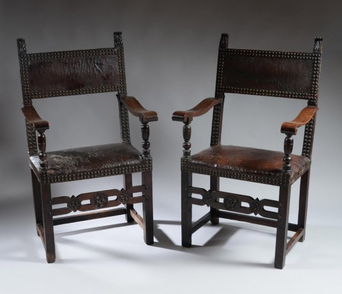 Seating  - Pair of italian Renaissance armchairs