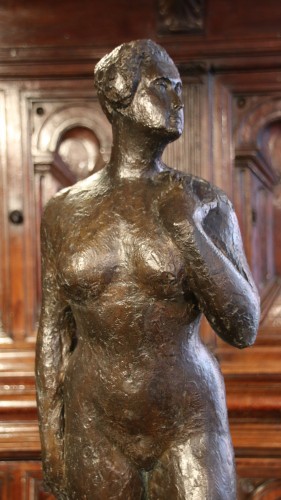 Femme debout la main sur l’épaule - René Collamarini  (1904 - 1983) - Années 50-60